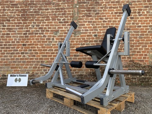 Plate loaded leg extension - plate,